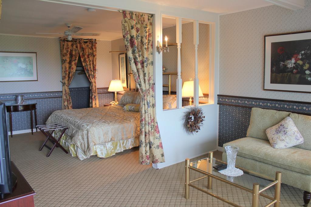 Tara Manor Inn St. Andrews By The Sea Exterior foto